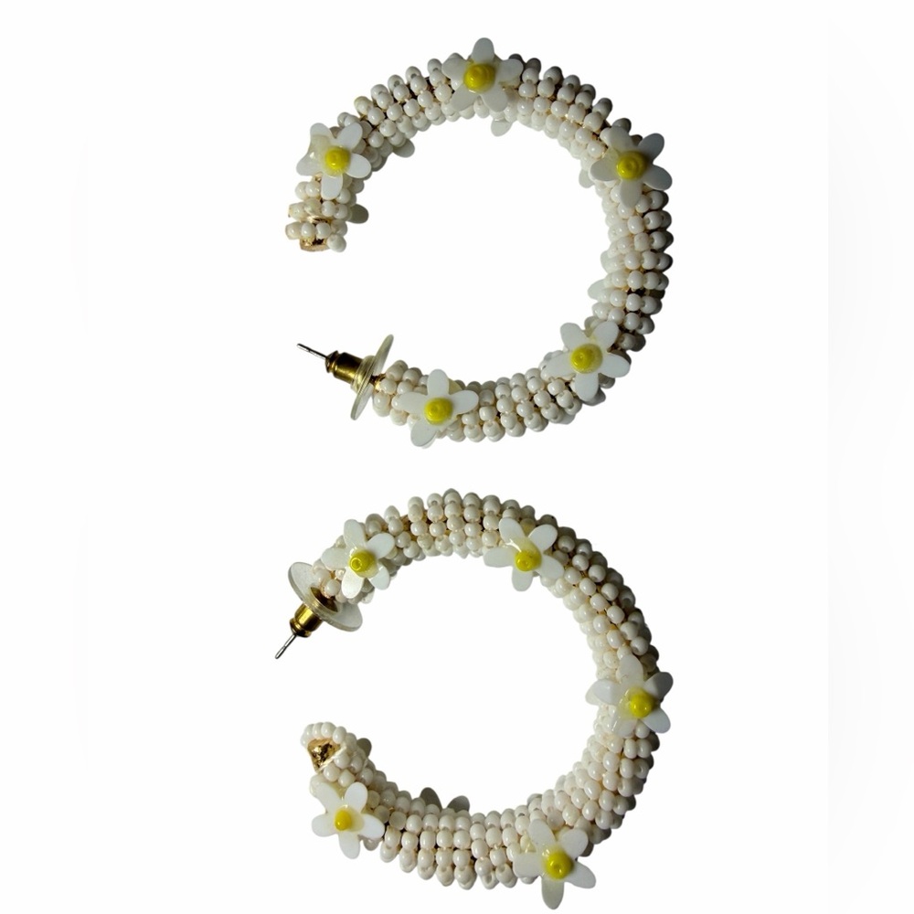 White Beaded Daisy Hoop Earrings | Floral Seed Bead | Summer Statement